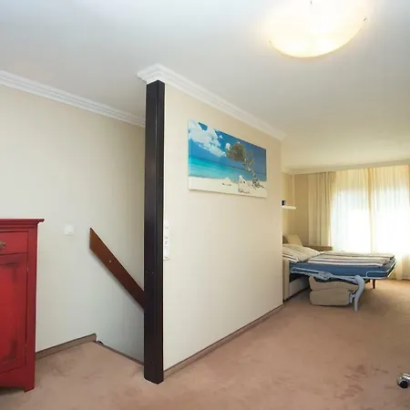 Loew Apartment Solingen